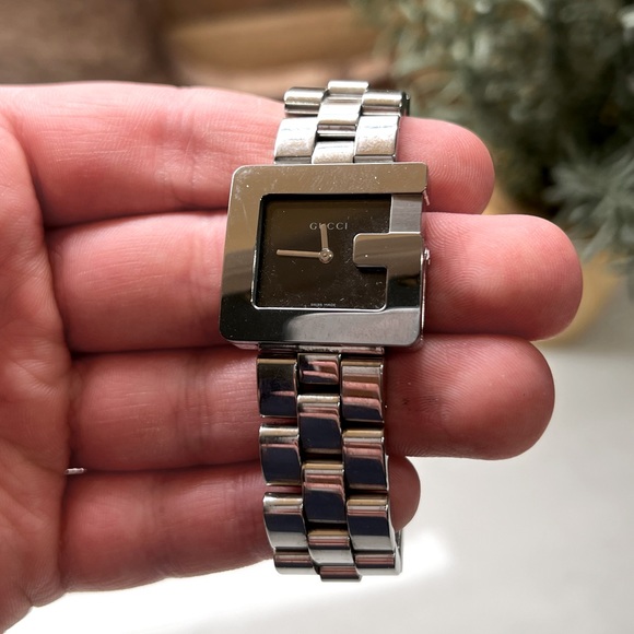 Vintage Gucci 3600 Quartz Watch Women’s Silver Black - Picture 1 of 5